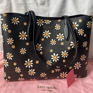 Kate Spade large tote - Brand New with Tags!